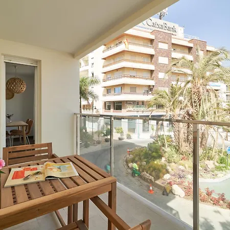 Estepona beach apartment *