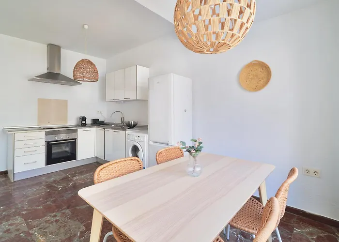 Estepona Beach Apartment Apartment *